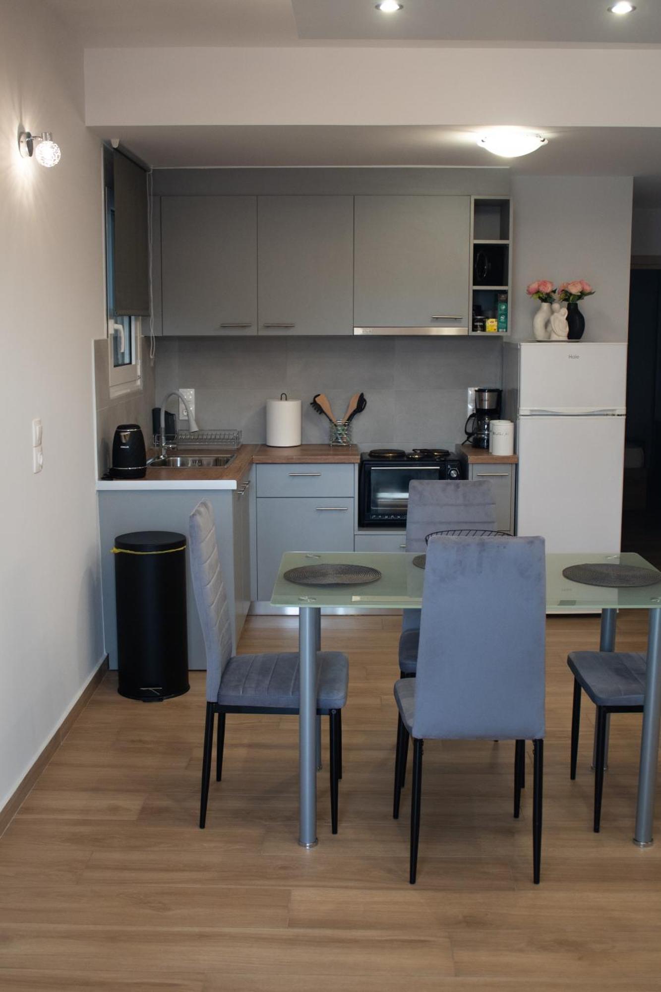 Giakost V Near Airport Apartment Artemida (Attica)